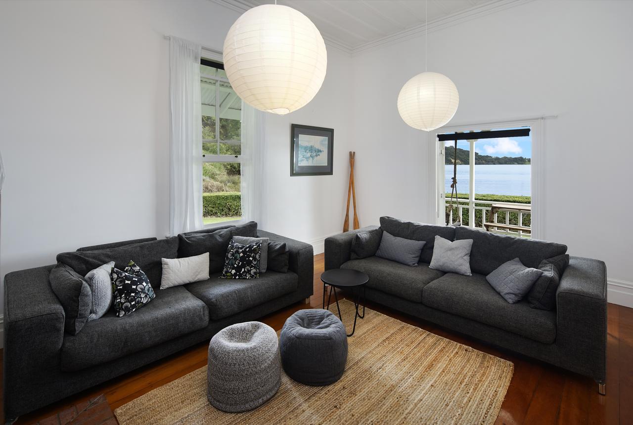 Oakura Bay Villa - Stay Waiheke Te Whau Bay 외부 사진